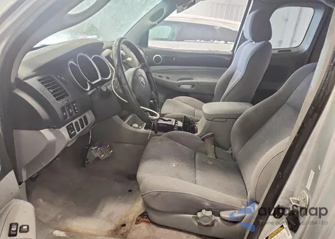 2005 Toyota Tacoma Access Cab z USA, uszkodzony, nr VIN 5TEUU42N65Z034098